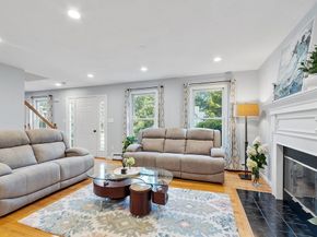 3 Thistle Hill Dr, Shrewsbury MA 01545
