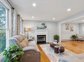 3 Thistle Hill Dr, Shrewsbury MA 01545