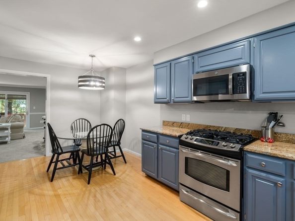 431 Main St 5, Medfield MA 02052
