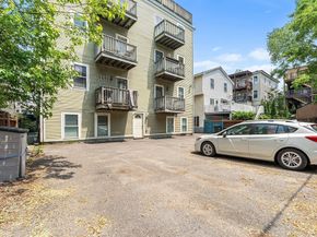 8 Howell 4, Boston MA 02125