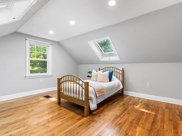 40 Bonad Road, Stoneham MA 02180