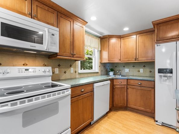 40 Bonad Road, Stoneham MA 02180