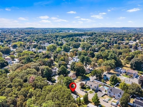 40 Bonad Road, Stoneham MA 02180