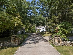 157 Centre St, Dover MA 02030