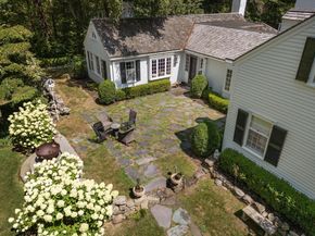 157 Centre St, Dover MA 02030