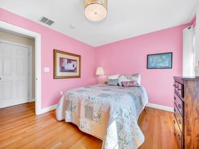 4 Stewart St 4, West Newbury MA 01985