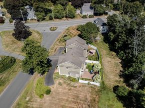 4 Stewart St 4, West Newbury MA 01985