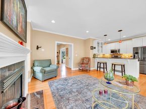 4 Stewart St 4, West Newbury MA 01985