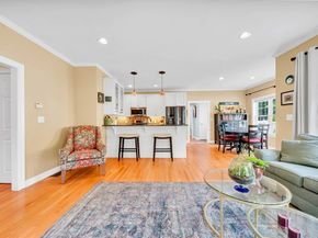 4 Stewart St 4, West Newbury MA 01985
