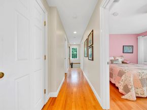4 Stewart St 4, West Newbury MA 01985