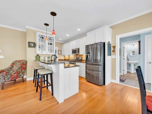 4 Stewart St 4, West Newbury MA 01985
