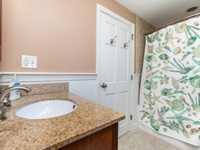 85 Gridley St, Quincy MA 02169