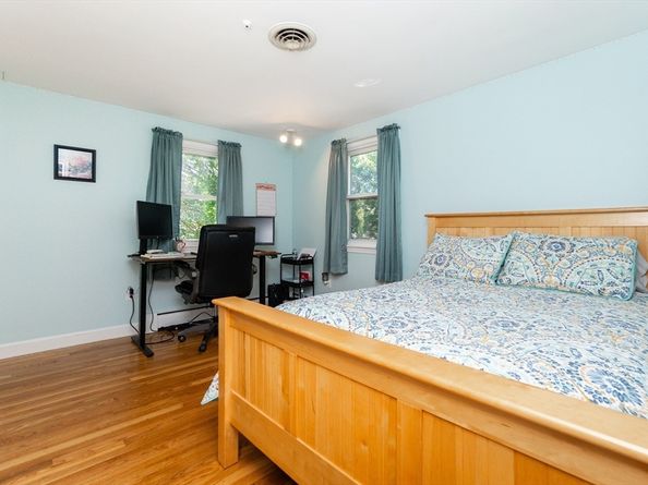 85 Gridley St, Quincy MA 02169