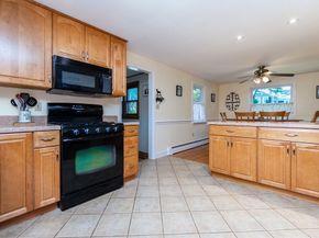 85 Gridley St, Quincy MA 02169