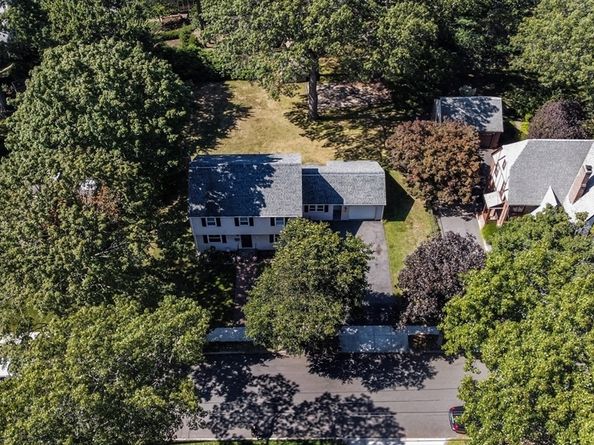 85 Gridley St, Quincy MA 02169