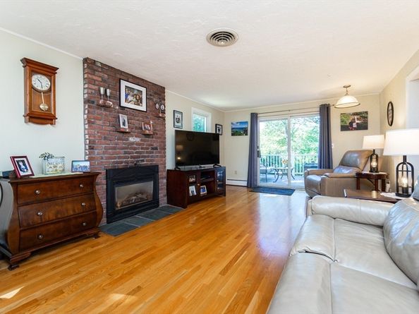 85 Gridley St, Quincy MA 02169