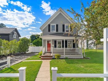 36 Pleasant Street