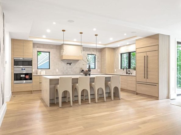 45 E Quinobequin Road, Newton MA 02468