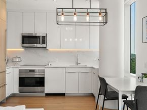 188 Brookline Ave 19G, Boston MA 02215