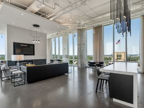 188 Brookline Ave 19G, Boston MA 02215