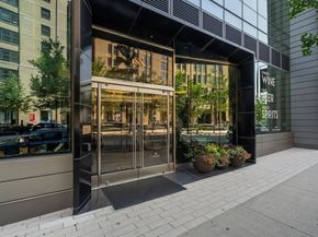 188 Brookline Ave 19G, Boston MA 02215