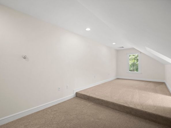 57 William St, Andover MA 01810