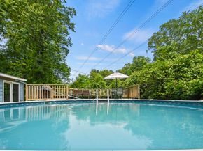 175 Armsby Road, Sutton MA 01590