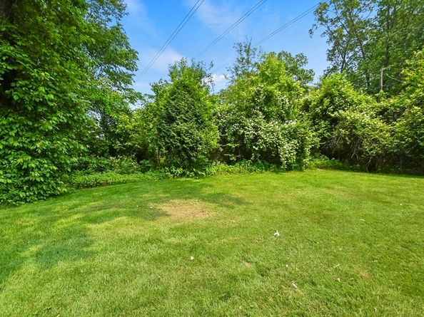 175 Armsby Road, Sutton MA 01590