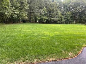 18 Baldwin Rd, Billerica MA 01821