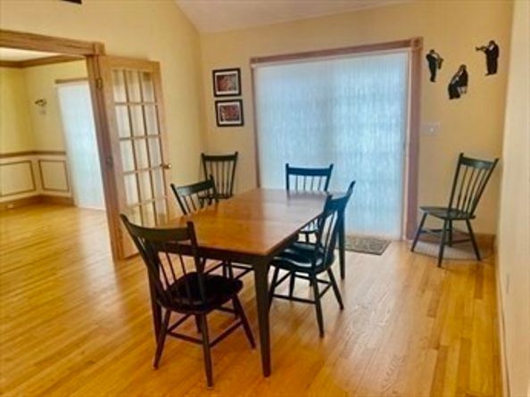 18 Baldwin Rd, Billerica MA 01821