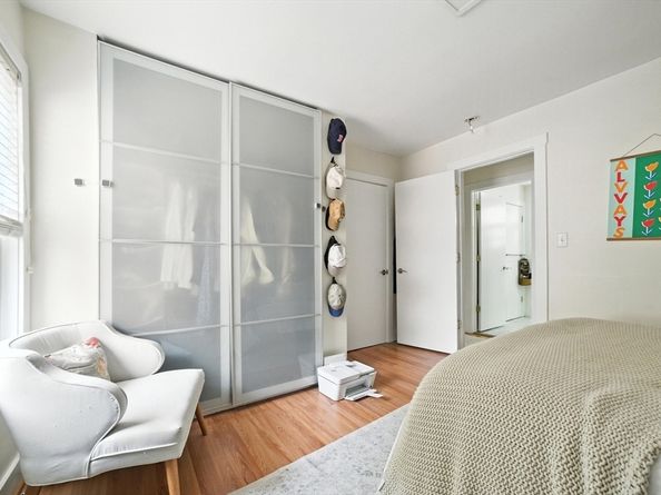 54 Wendell St, Cambridge MA 02138