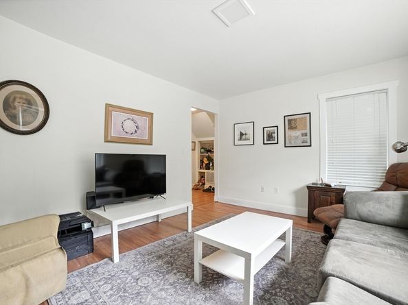 54 Wendell St, Cambridge MA 02138