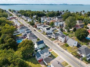 949 Sea Street, Quincy MA 02169