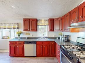 949 Sea Street, Quincy MA 02169