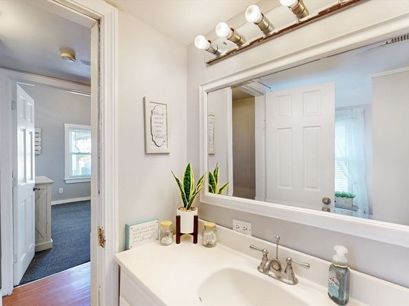 949 Sea Street, Quincy MA 02169