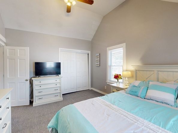 949 Sea Street, Quincy MA 02169