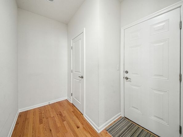 5 Frostpane Ln 5, Hopkinton MA 01748