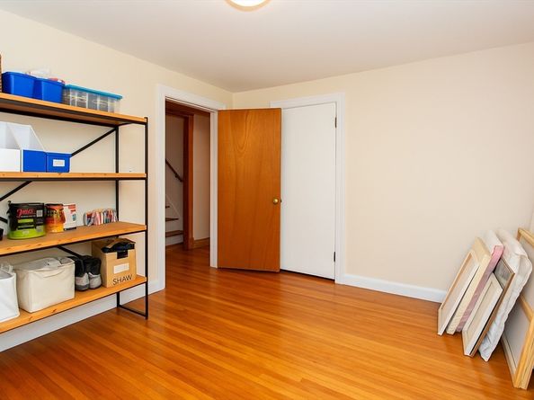 81 Prentice St, Waltham MA 02451