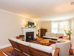 81 Prentice St, Waltham MA 02451