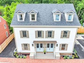 8 Milk Street A, Newburyport MA 01950