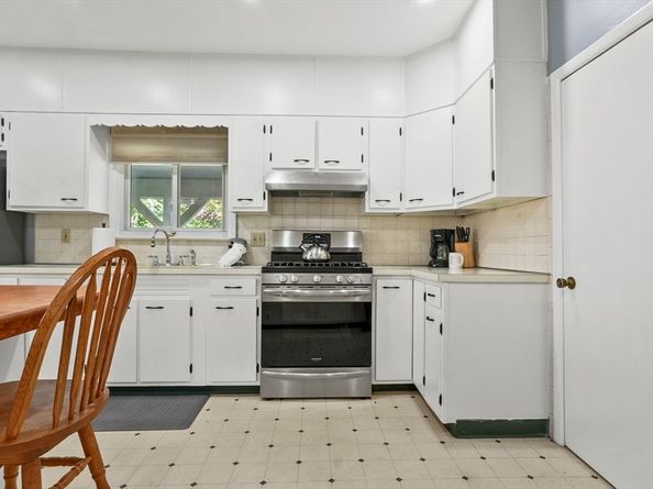 69 Eastern Avenue, Woburn MA 01801