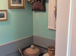 67 Airlie Street, Worcester MA 01606