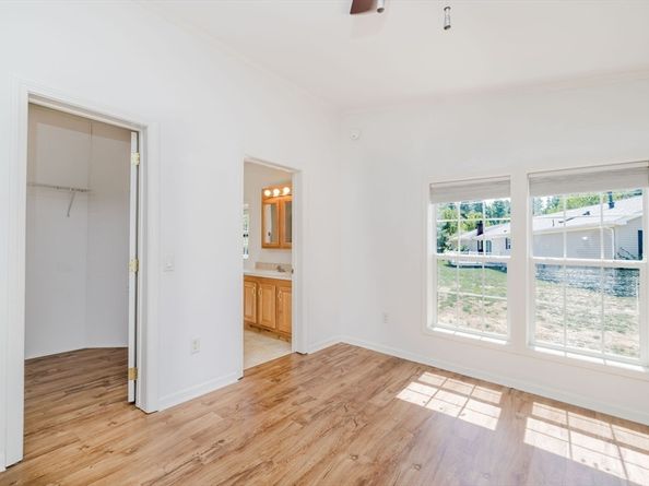 2602 Green St, Middleboro MA 02346