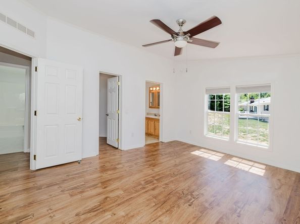 2602 Green St, Middleboro MA 02346