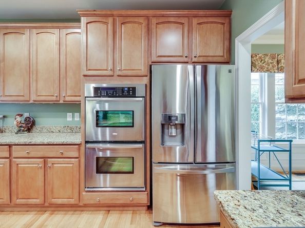 17 Maplewood, Plymouth MA 02360