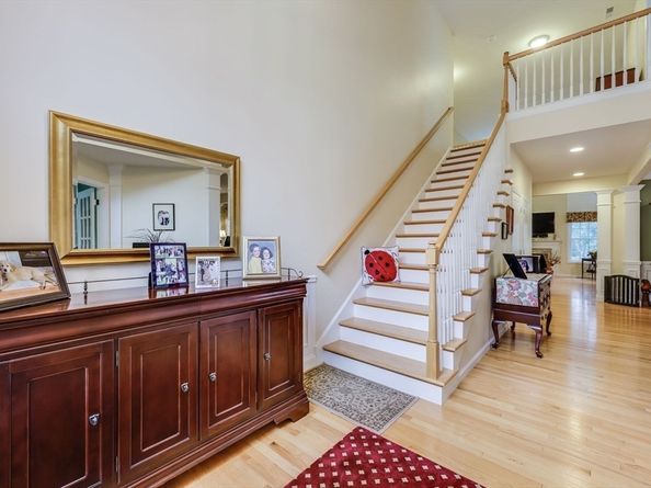 17 Maplewood, Plymouth MA 02360