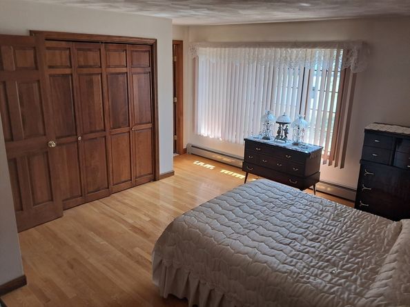 5 College Pond Dr, Danvers MA 01923