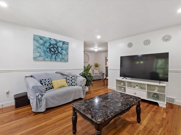 5 Main St, Acton MA 01720