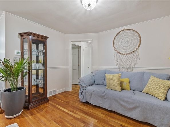 5 Main St, Acton MA 01720