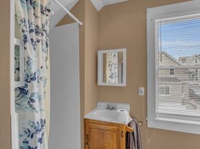 36 2nd St, Fitchburg MA 01420